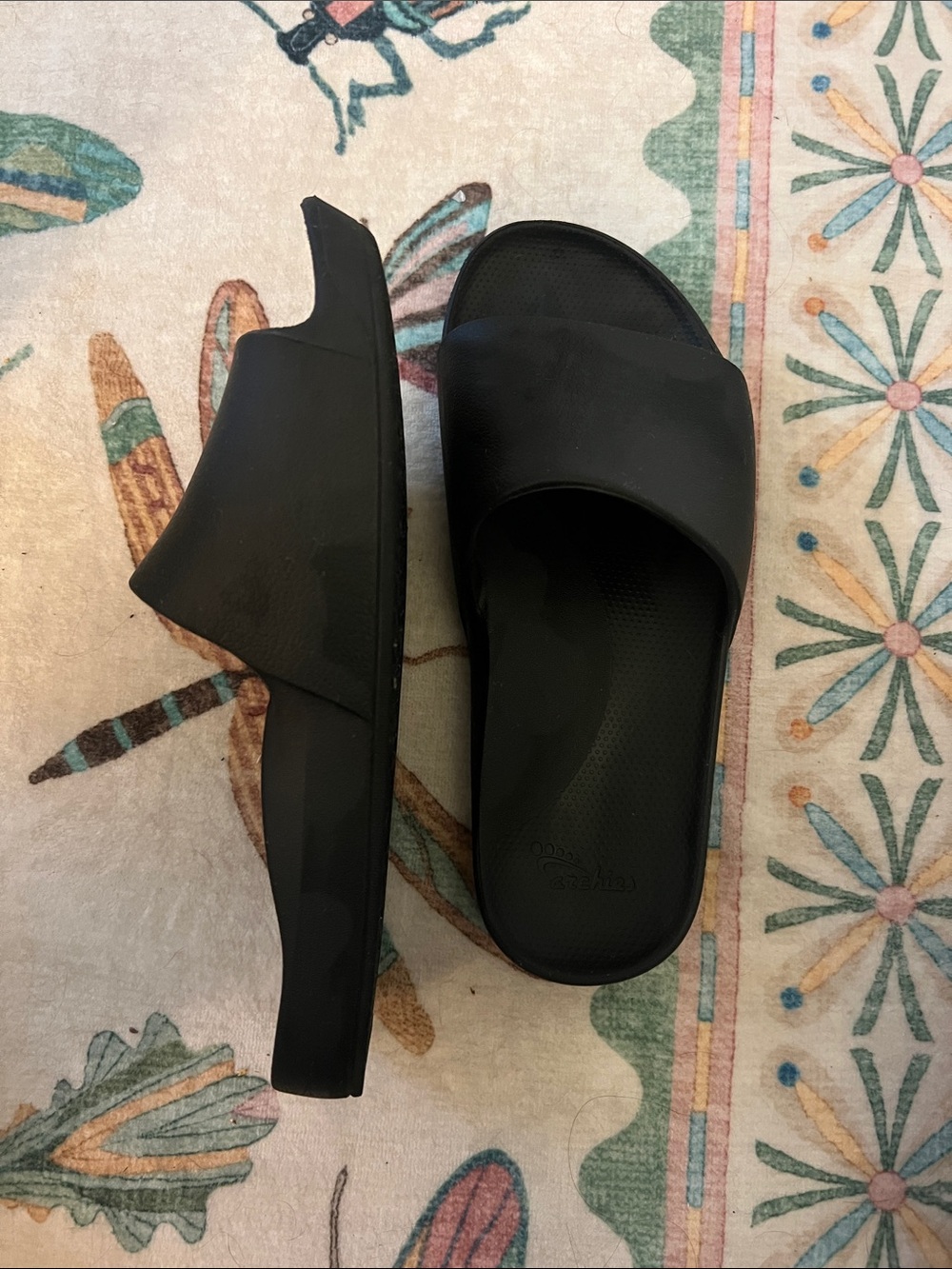 Women's Black Slide Sandals - Cushioned Everyday Slides - Picture 2 of 3